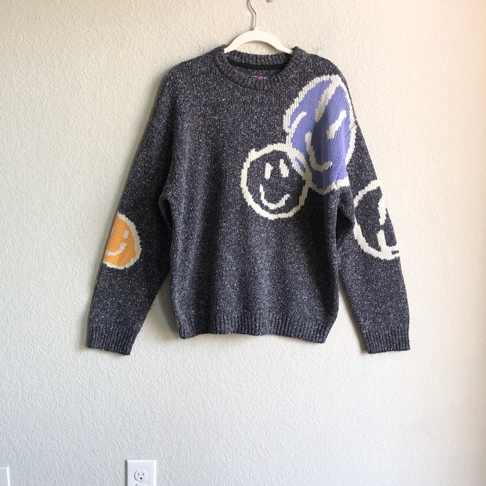 Urban Outfitters Unisex Smiley Face Sweater Grey Medium